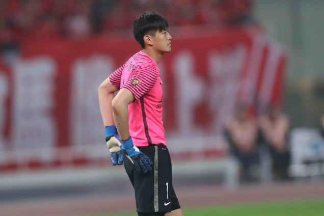 5月23日讯 上海海港在中超联赛第13轮中2-0战胜成都蓉城，球队门将颜骏凌赛后接受了采访。