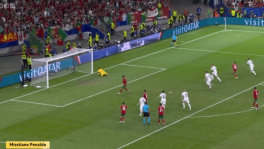 欧洲杯之殇：葡萄牙险胜，C 罗加时点球失手
