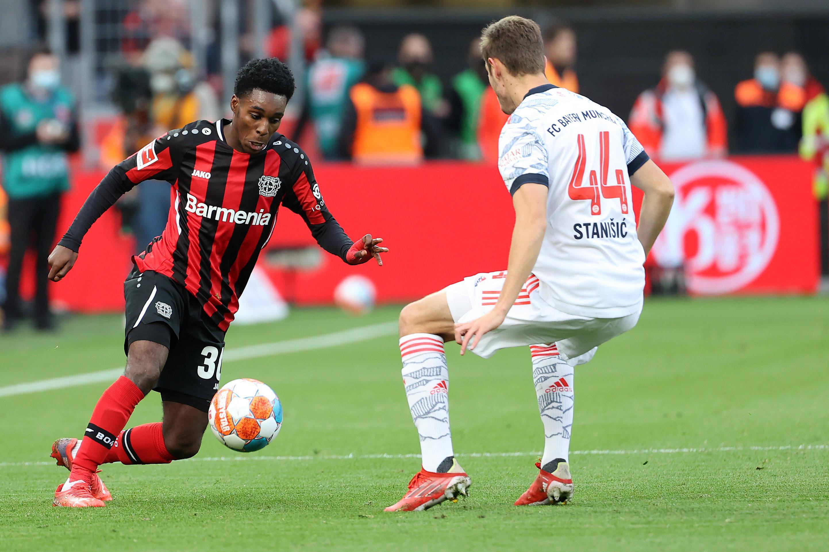 拜仁慕尼黑：歐冠“鋼鐵洪流”的逆襲與考驗