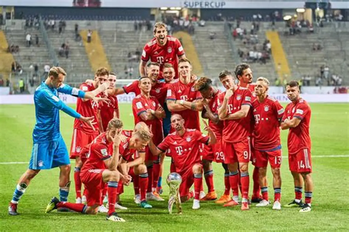 拜仁慕尼黑：歐冠“鋼鐵洪流”的逆襲與考驗